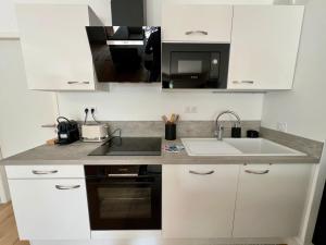Appartements Chic apartment with beautiful terrace in La Rochelle : photos des chambres