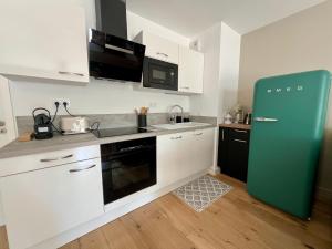 Appartements Chic apartment with beautiful terrace in La Rochelle : photos des chambres