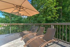 Appartements Spacious 4 Bedroom Apartment in Essert Romand : photos des chambres