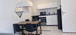 Appartements Jolie T2 sur Menton entre Monaco et Italie : photos des chambres