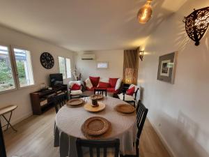 Appartements Le Phoenix de Sainte Victoire : photos des chambres