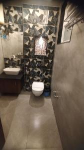 Hotel Highway Memories