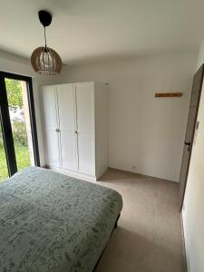 Villa 5 min walk to beach port