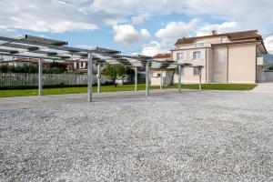 GuestHost - Mare Monti Apartments 4-7