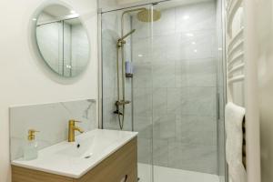 Appartements Le Lusso - L-elegance au coeur de Bergerac : photos des chambres