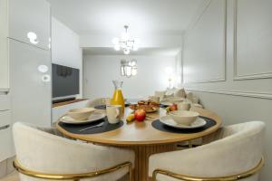 Appartements Le Lusso - L-elegance au coeur de Bergerac : photos des chambres