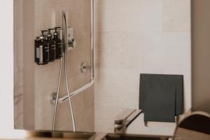 Hotels Maison Heler Metz, Curio Collection By Hilton : photos des chambres
