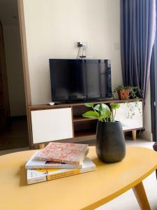 Origami 2BR view Green and Pool