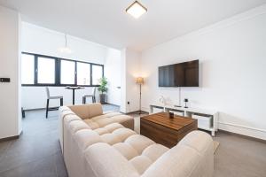 The Gemstone Residence