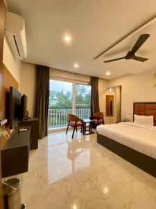 SERENE SUITES