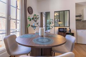 Appartements Le Figuier - Confortable T2 en centre historique : photos des chambres