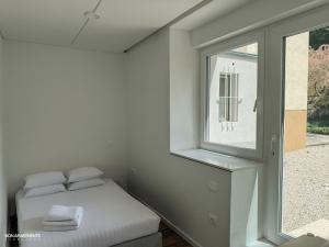 Quiet Apartment with Garden + Parking