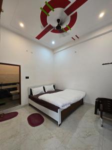Avantika Palace