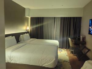 Acqua Private Residences