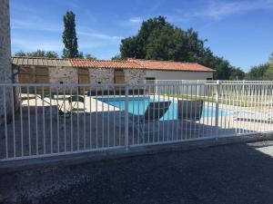 B&B / Chambres d'hotes LA GRANDE THIBAUDIERE : photos des chambres