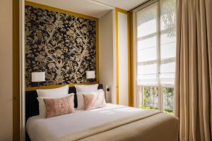 Superior Double or Twin Room room in Le Pavillon de la Reine & Spa