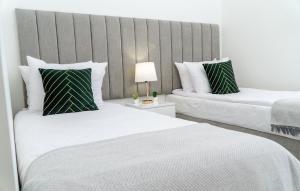 Intempo Apartment 10A by VivaMar