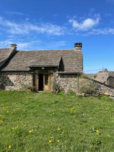 Maisons de vacances Charmant gite en pierre sur le chemin de St Jacques de Compostelle : photos des chambres