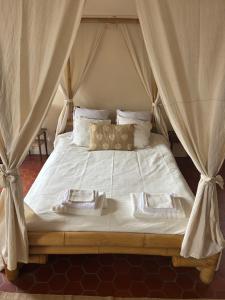 B&B / Chambres d'hotes L Oranger : photos des chambres