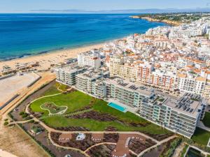 Bayline Paradise by Portucasa - 4hvězdičkové hotely ve městě Armação de Pêra