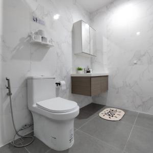 RemizHouse 3BR close to Chatuchak MRT BTS Mochit N8