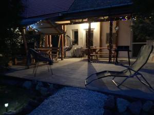 Theodor Tomaj 3Bdr AC Garden Terrace