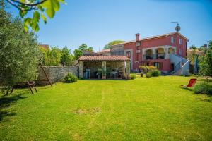 Casa Nadia in Peroj - Haus für 8 Personen