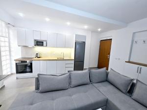 Saranda Sea View Apartment