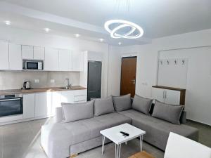 Saranda Sea View Apartment