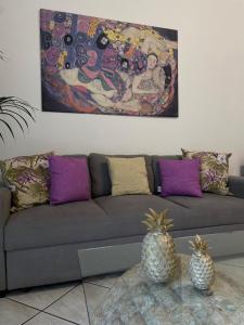 mama home - metro c mirti