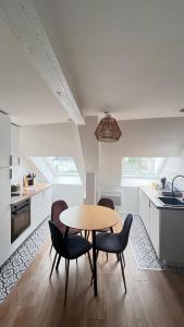 T3 Proche Centre Ville Gare SNCF Plage Avec Parkink Privé