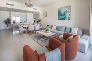 Frank Porter - Forte Tower 1