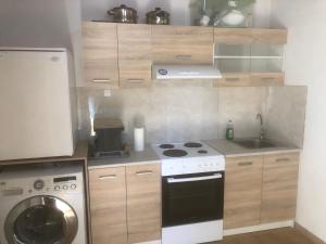 Barreira Beachfront Room 5