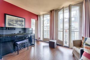 Stunning 2BR Flat near Place des Vosges