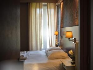Hotels Hotel Les Negociants : photos des chambres