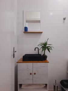 Sobrado aos pés do Cristo!