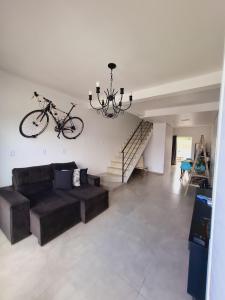 Sobrado aos pés do Cristo!