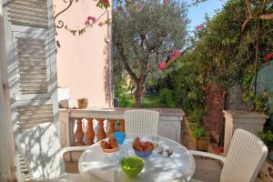 Maisons de vacances Villa La Rara Beaulieu Centre : photos des chambres