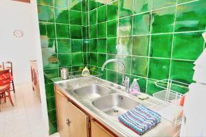 Maisons de vacances Villa La Rara Beaulieu Centre : photos des chambres