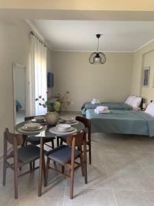 Rooms in center of kallithea