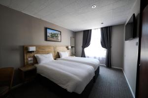 White Hart, Exeter by Marstons Inns