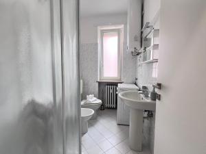 Molinette - Metro Carducci - Box auto Gratuito by RD Domus