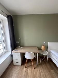 Sejours chez l'habitant Chambres 20m2, SDB PV, Centre, WIFI, Appart 160m2 : photos des chambres