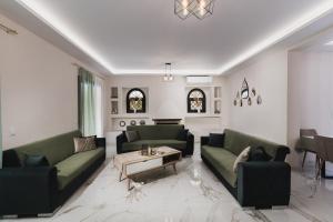 Villa Erik & Aurora by "Elite"