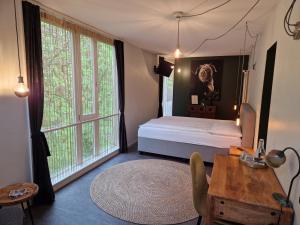 Hotel & Bistro Pêle-Mêle