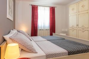 Villa Lavanda near Pazin, a modern pool villa in the heart of Istria