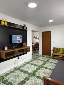 Casa com piscina para veraneio em Barra do Itariri - Bahia