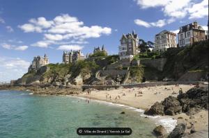 Appartements Emeraude - Superbe t2 lumineux - refait a neuf : photos des chambres