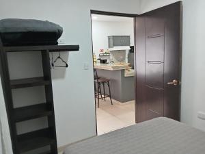 cr.arenalapartmets #2 hermoso lugar con parqueo