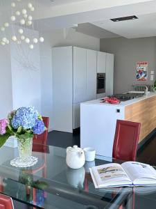 Contemporary Villa With Views Of Concarneau